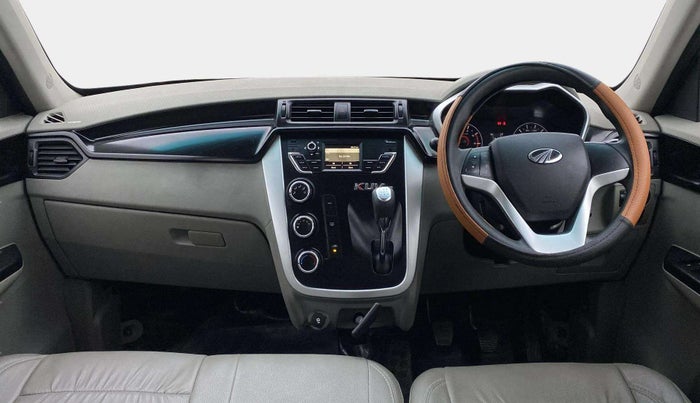 2016 Mahindra Kuv100 K8 D 6 STR, Diesel, Manual, 28,230 km, Dashboard