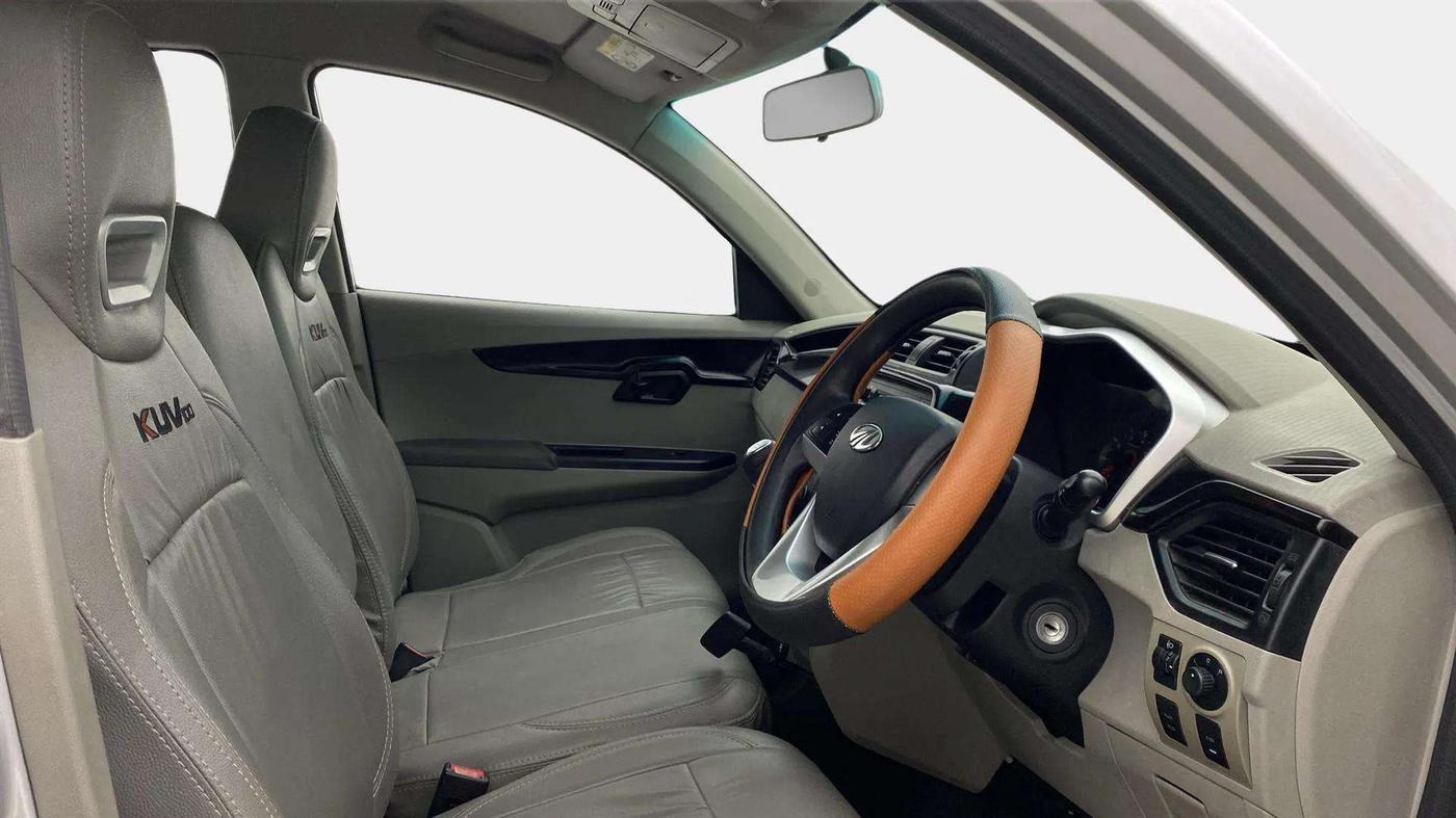 2016 Mahindra Kuv100 K8 D 6 STR, Diesel, Manual, 28,774 km, Right Side Front Door Cabin