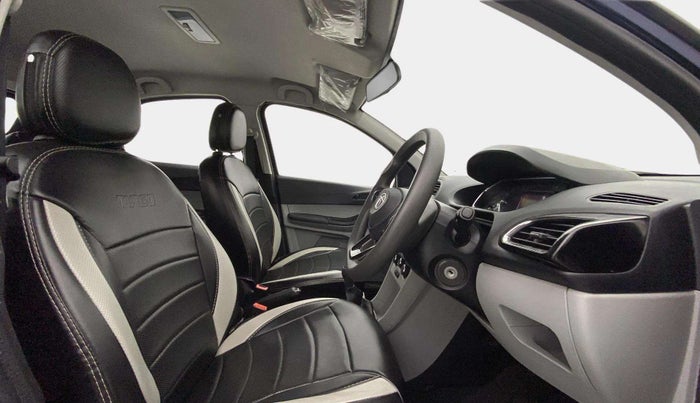 2023 Tata Tiago XT PETROL, Petrol, Manual, 19,604 km, Right Side Front Door Cabin