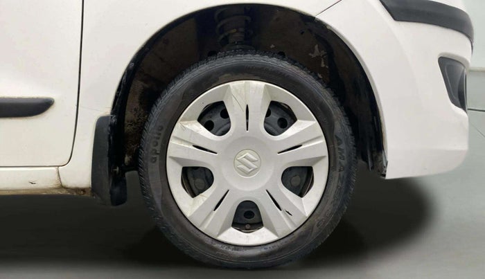 2018 Maruti Wagon R 1.0 VXI AMT, Petrol, Automatic, 27,857 km, Right Front Wheel