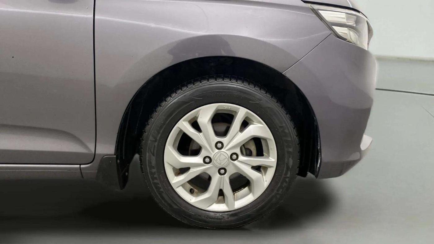 2018 Honda Amaze 1.2L I-VTEC VX, CNG, Manual, 52,841 km, Right Front Wheel