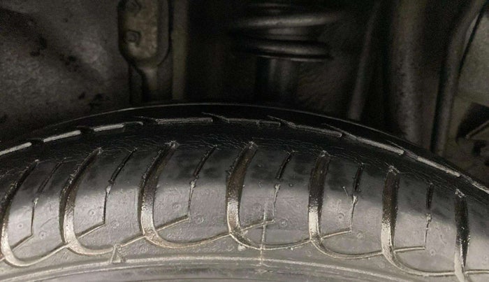 2018 Tata Tiago XZ PETROL, Petrol, Manual, 29,563 km, Left Rear Tyre Tread