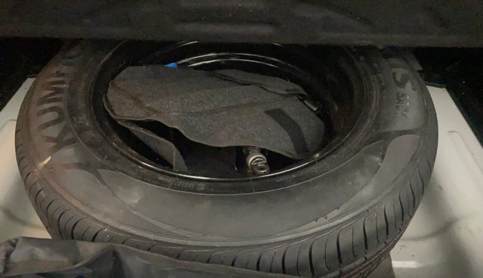 2020 KIA SELTOS HTK PLUS 1.5, Petrol, Manual, 45,841 km, Spare Tyre