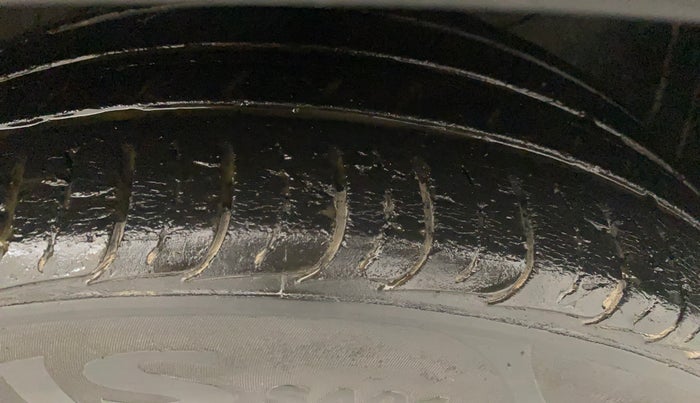 2020 KIA SELTOS HTK PLUS 1.5, Petrol, Manual, 45,841 km, Right Front Tyre Tread