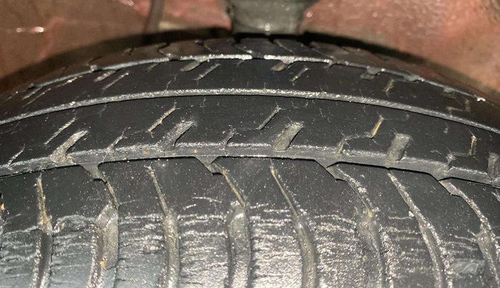 2015 Maruti Alto K10 VXI, Petrol, Manual, 42,613 km, Right Front Tyre Tread