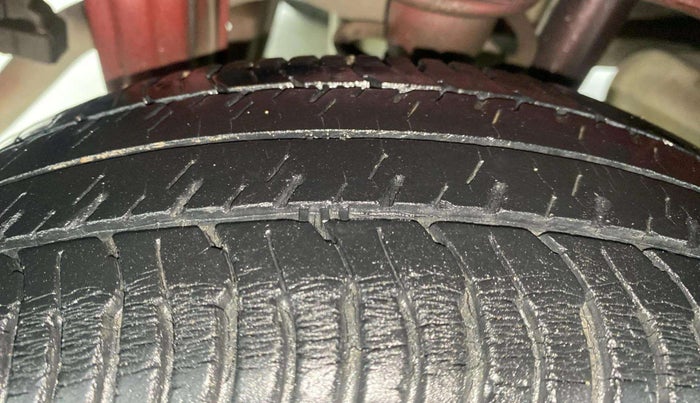 2015 Maruti Alto K10 VXI, Petrol, Manual, 42,613 km, Right Rear Tyre Tread
