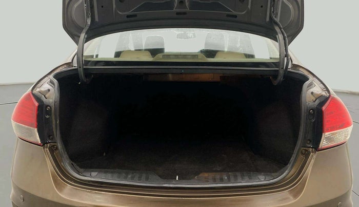 2015 Maruti Ciaz ZDI SHVS, Diesel, Manual, 97,862 km, Boot Door Open