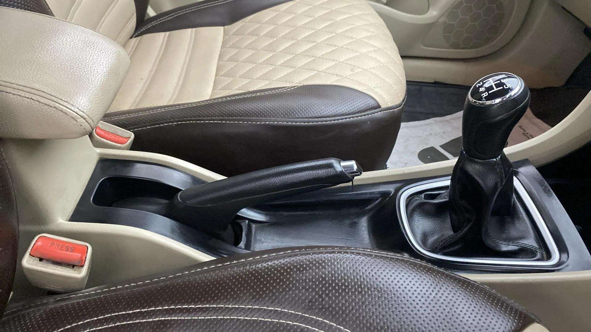 Gear-Lever-30