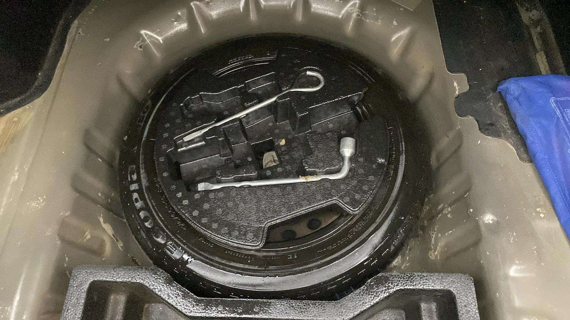 Spare-Tyre-22