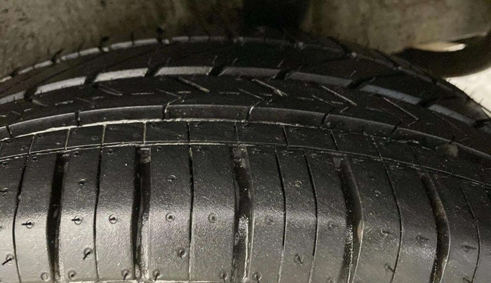 2020 Maruti New Wagon-R VXI 1.0, Petrol, Manual, 42,259 km, Left Rear Tyre Tread