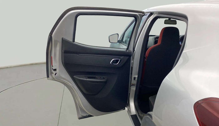 2020 Renault Kwid RXT 1.0, Petrol, Manual, 49,830 km, LHS Rear Door