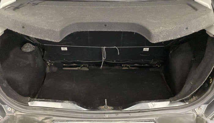 2023 Tata PUNCH PURE MT, Petrol, Manual, 70,243 km, Boot Open Zoomed View