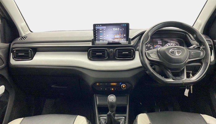2023 Tata PUNCH PURE MT, Petrol, Manual, 70,243 km, Dashboard