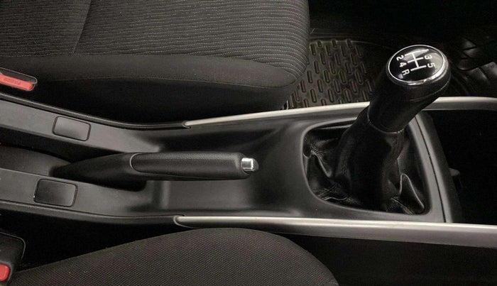 2018 Maruti Baleno DELTA PETROL 1.2, Petrol, Manual, 47,487 km, Gear Lever