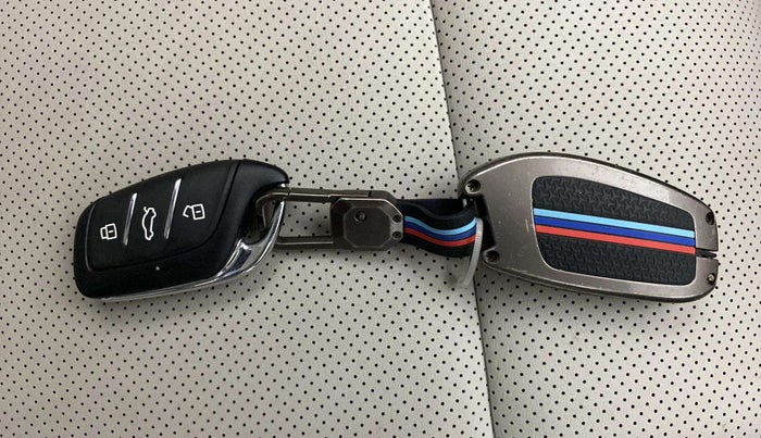 2022 MG ASTOR SHARP 1.5 CVT, Petrol, Automatic, 18,146 km, Key Close Up