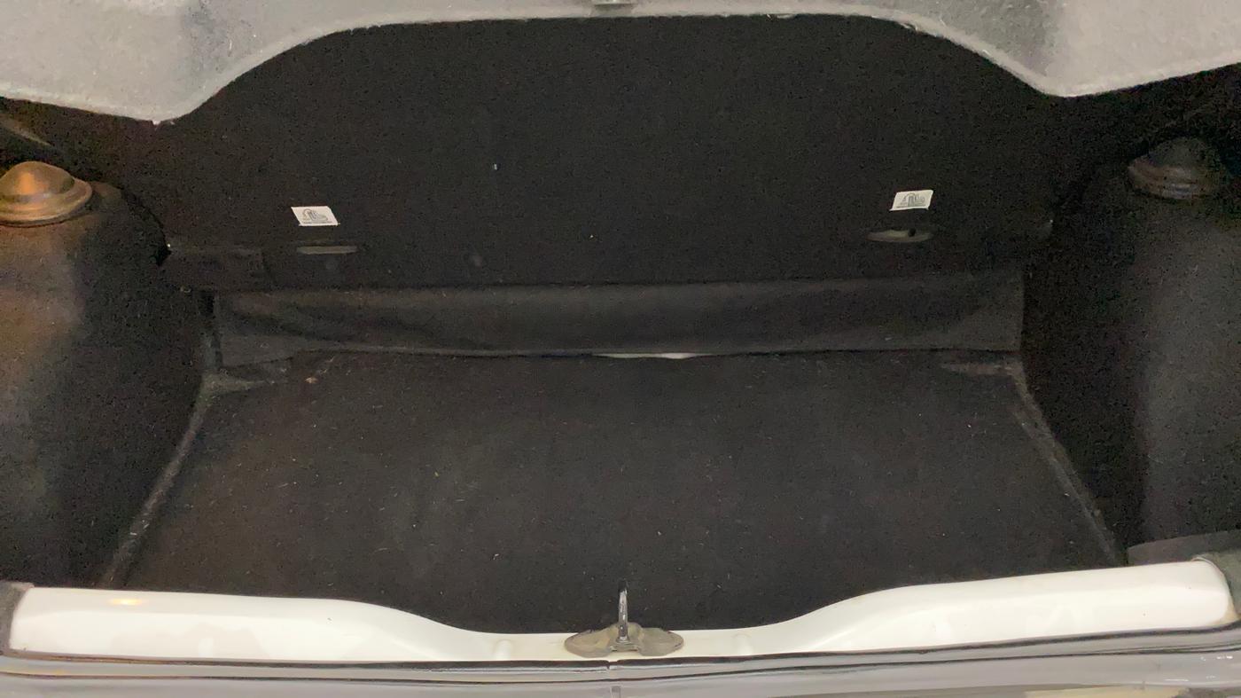 2022 Tata PUNCH ACCOMPLISHED MT, Petrol, Manual, 76,055 km, Boot Inside