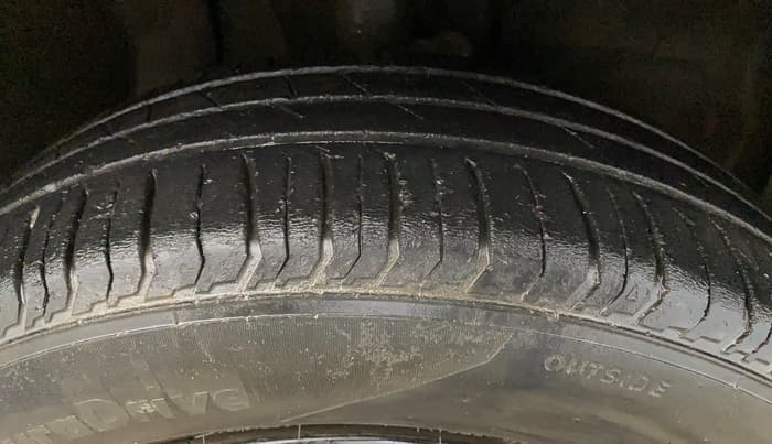 2022 Tata PUNCH ACCOMPLISHED MT, Petrol, Manual, 76,055 km, Right Front Tyre Tread