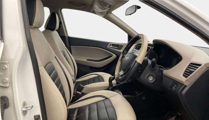 2014 Hyundai Elite i20 MAGNA 1.2, Petrol, Manual, 75,148 km, Right Side Front Door Cabin