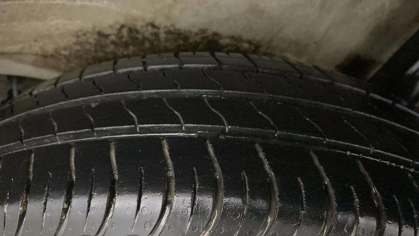 2021 Maruti S PRESSO VXI+, Petrol, Manual, 15,107 km, Left Rear Tyre Tread