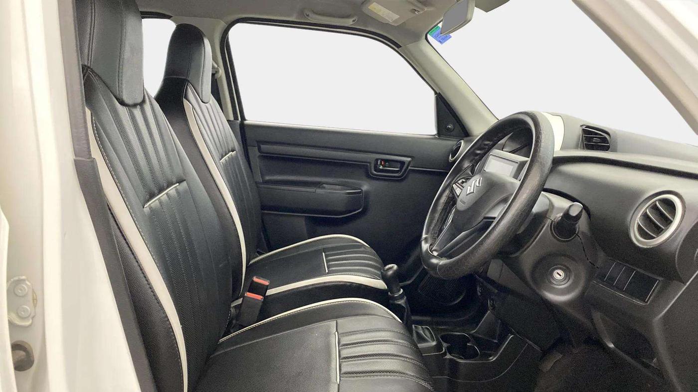 2021 Maruti S PRESSO VXI+, Petrol, Manual, 15,107 km, Right Side Front Door Cabin