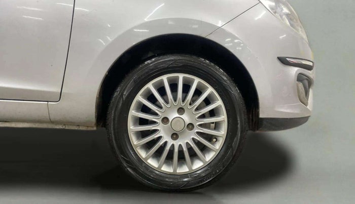 2014 Tata Zest XMS PETROL, Petrol, Manual, 89,992 km, Right Front Wheel