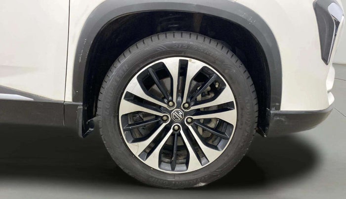 2022 MG HECTOR PLUS SHARP 2.0 DIESEL TURBO MT 6-STR, Diesel, Manual, 38,735 km, Right Front Wheel