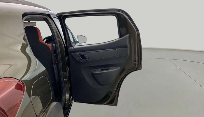 2024 Renault Kwid RXT 1.0 AMT, Petrol, Automatic, 817 km, RHS Rear Door
