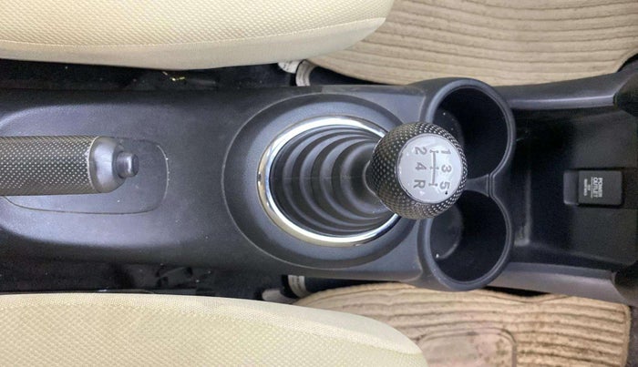 2016 Honda Brio S MT, Petrol, Manual, 79,827 km, Gear Lever