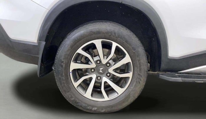 2022 Mahindra SCORPIO-N Z8 L DIESEL AT 2WD 7 STR, Diesel, Automatic, 35,775 km, Right Rear Wheel