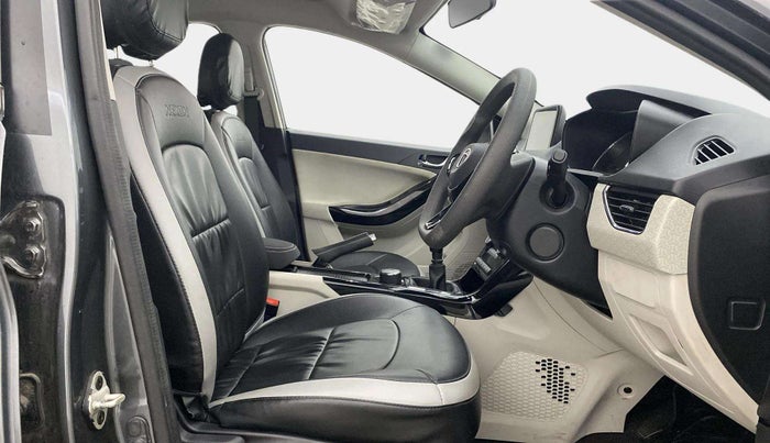 2022 Tata NEXON XZ PLUS PETROL, Petrol, Manual, 20,039 km, Right Side Front Door Cabin