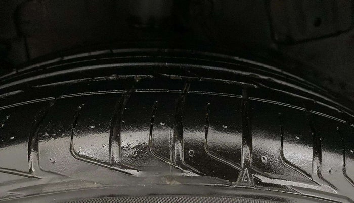 2022 Tata NEXON XZ PLUS PETROL, Petrol, Manual, 20,039 km, Right Rear Tyre Tread