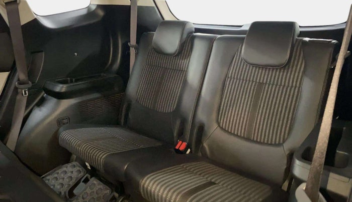 2022 KIA CARENS PRESTIGE PLUS 1.4 PETROL 7 STR, Petrol, Manual, 11,525 km, Third Seat Row ( optional )