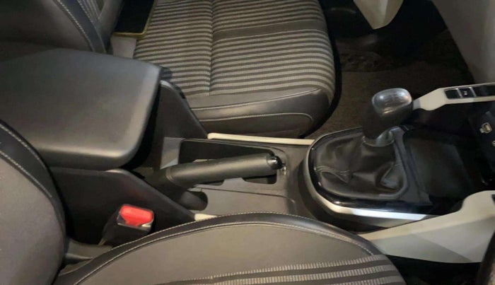 2022 KIA CARENS PRESTIGE PLUS 1.4 PETROL 7 STR, Petrol, Manual, 11,525 km, Gear Lever