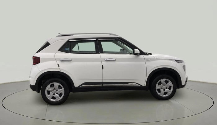 2021 Hyundai VENUE S 1.2, Petrol, Manual, 35,198 km, Right Side View