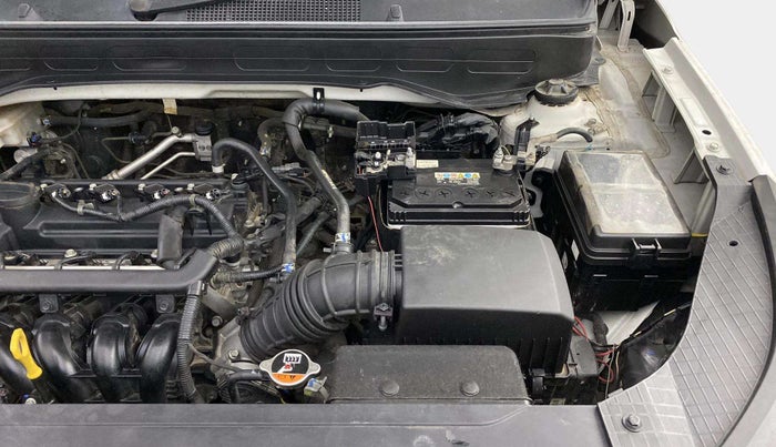 2021 Hyundai VENUE S 1.2, Petrol, Manual, 35,198 km, Engine View - Left
