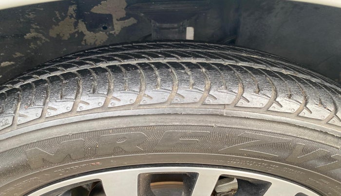 2021 Maruti New Wagon-R VXI (O) 1.2 AMT, Petrol, Automatic, 12,731 km, Right Front Tyre Tread