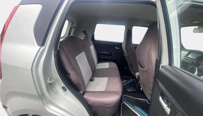 2021 Maruti New Wagon-R VXI (O) 1.2 AMT, Petrol, Automatic, 12,731 km, Right Side Rear Door Cabin