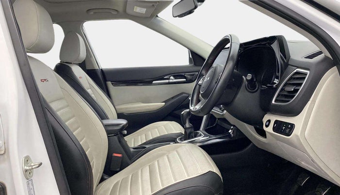 2021 KIA SELTOS GTX (O) 1.4 PETROL, Petrol, Manual, 45,667 km, Right Side Front Door Cabin