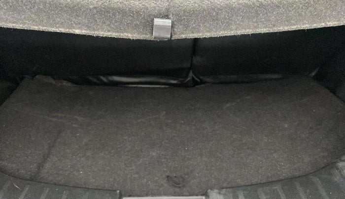 2014 Maruti Wagon R 1.0 VXI, Petrol, Manual, 31,861 km, Boot Inside