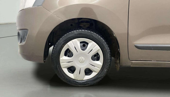 2014 Maruti Wagon R 1.0 VXI, Petrol, Manual, 31,861 km, Left Front Wheel