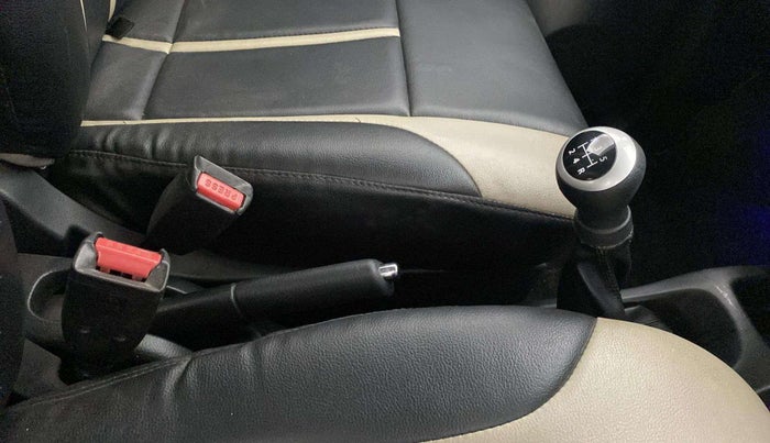 2014 Maruti Wagon R 1.0 VXI, Petrol, Manual, 31,861 km, Gear Lever