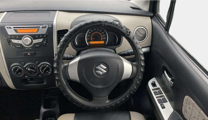 2014 Maruti Wagon R 1.0 VXI, Petrol, Manual, 31,861 km, Steering Wheel Close Up