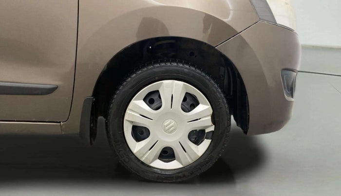 2014 Maruti Wagon R 1.0 VXI, Petrol, Manual, 31,861 km, Right Front Wheel