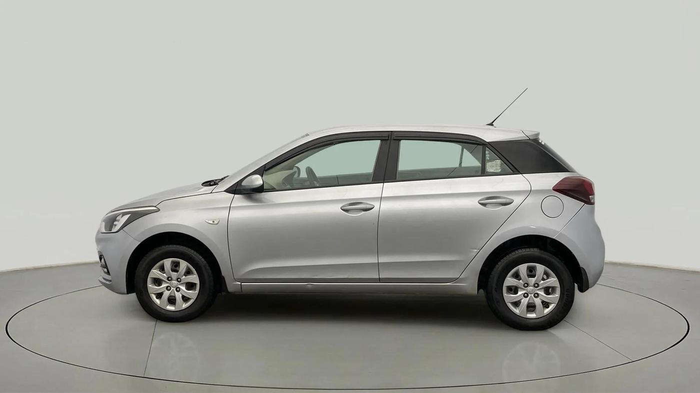 2020 Hyundai Elite i20 MAGNA PLUS 1.2, Petrol, Manual, 23,684 km, Left Side