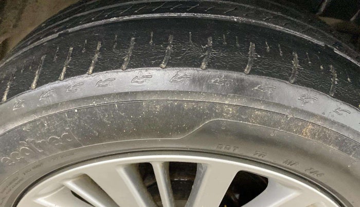 2022 Honda City 1.5L I-VTEC V MT 5TH GEN, Petrol, Manual, 59,552 km, Right Front Tyre Tread