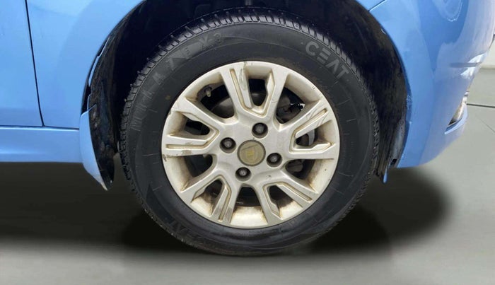 2017 Tata Tiago XZA PETROL, Petrol, Automatic, 63,184 km, Right Front Wheel