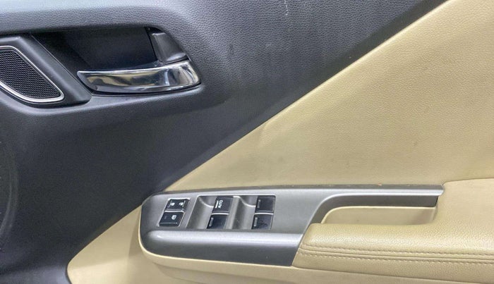2017 Honda City 1.5L I-VTEC VX CVT, Petrol, Automatic, 67,309 km, Driver Side Door Panels Control