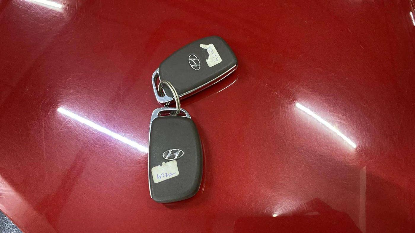 2020 Hyundai NEW I20 ASTA 1.2 AT, Petrol, Automatic, 18,701 km, Key Close Up