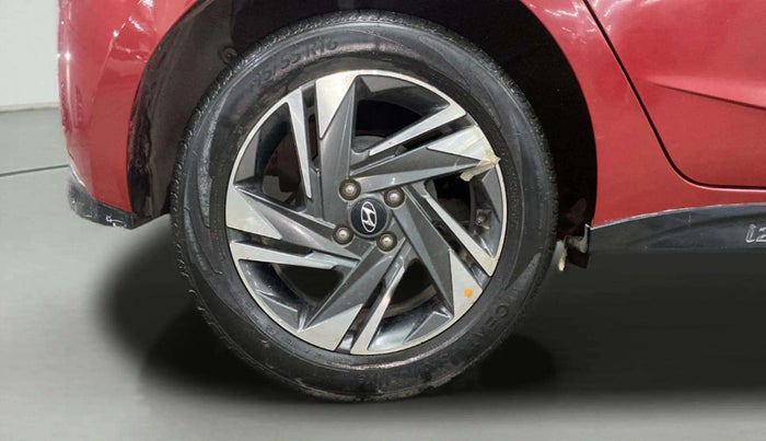 2020 Hyundai NEW I20 ASTA 1.2 AT, Petrol, Automatic, 18,701 km, Right Rear Wheel