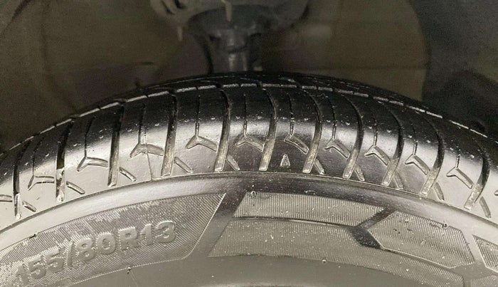 2020 Hyundai NEW SANTRO SPORTZ EXECUTIVE MT CNG, CNG, Manual, 94,316 km, Right Front Tyre Tread